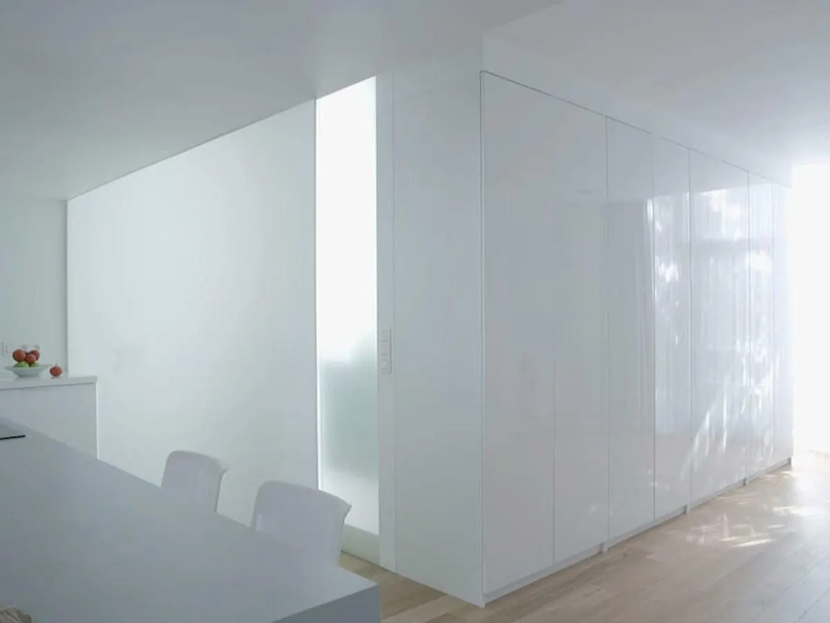 Minimalistic In Premium Location Daire Brüksel